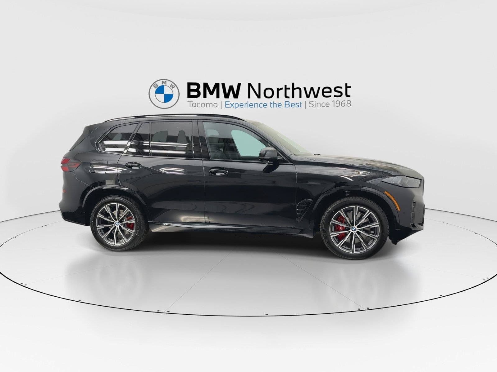 New 2026 BMW X5 xDrive40i w/ M Sport Package AWD/4WD image 5