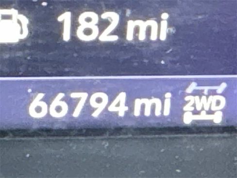 Used 2021 GMC Sierra 1500 SLT image 32