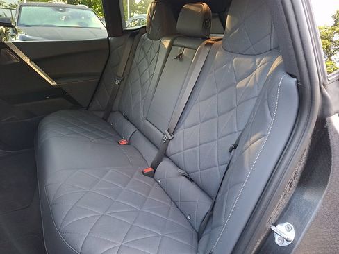 Used 2023 BMW iX M60 AWD/4WD image 7