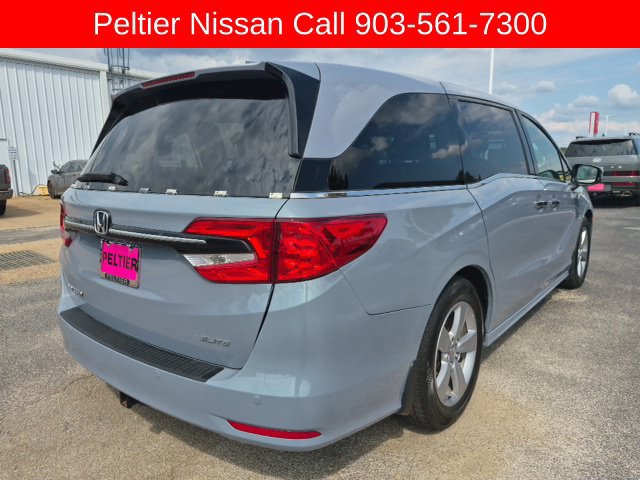 Used 2023 Honda Odyssey Elite image 5