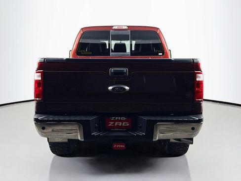 Used 2016 Ford F350 Lariat w/ Lariat Chrome Package image 4