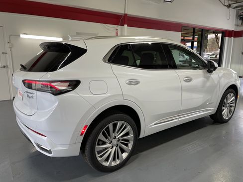 New 2026 Buick Envision Avenir image 4