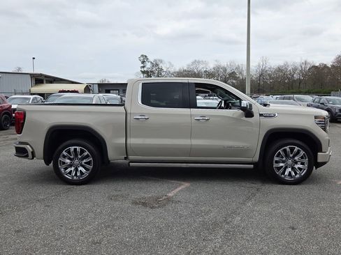 New 2026 GMC Sierra 1500 Denali w/ Denali Reserve Package image 11