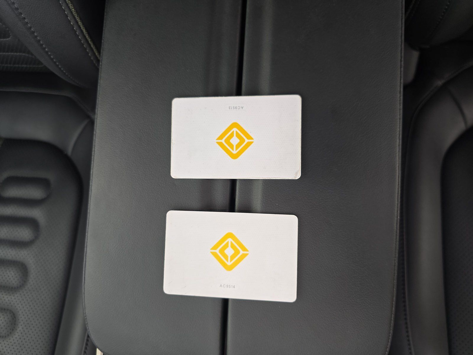 Used 2022 Rivian R1T Launch Edition AWD/4WD image 29