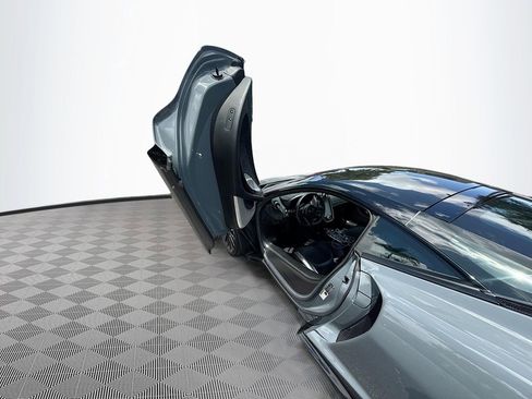 Used 2020 McLaren GT RWD image 24