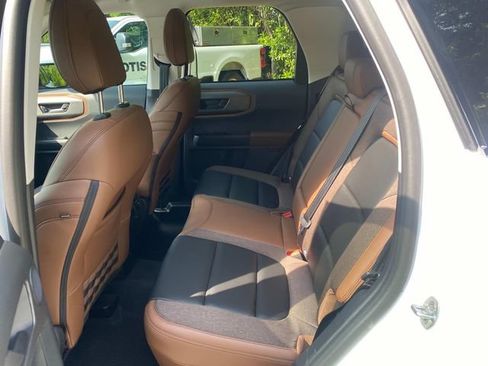 Used 2025 Ford Bronco Sport Outer Banks w/ Outer Banks Tech Package+ AWD/4WD image 10