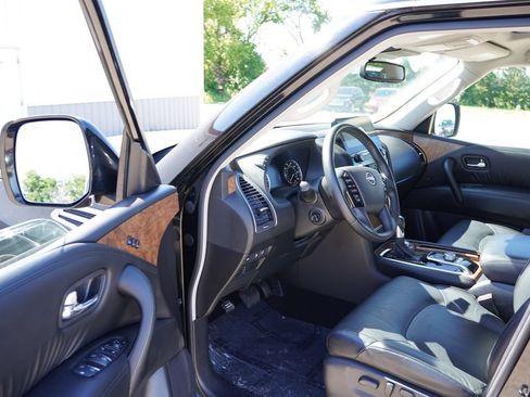 Used 2023 Nissan Armada SL AWD/4WD image 15