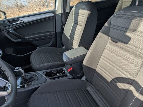 Used 2024 Volkswagen Tiguan S image 13