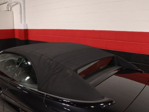 Used 2014 BMW M6 Convertible image 26