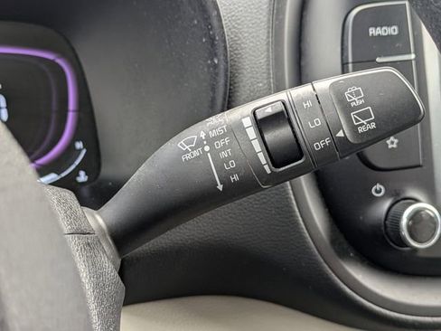 Used 2023 Kia Soul LX w/ Option Group 015 FWD image 26