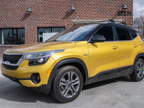 Used 2021 Kia Seltos S image 1