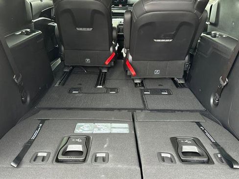 New 2026 Kia Carnival SX Prestige image 17