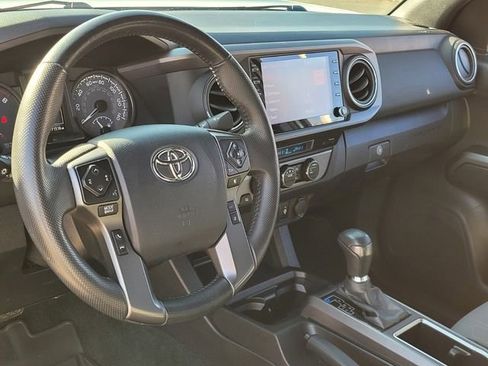 Used 2023 Toyota Tacoma TRD Off-Road image 13