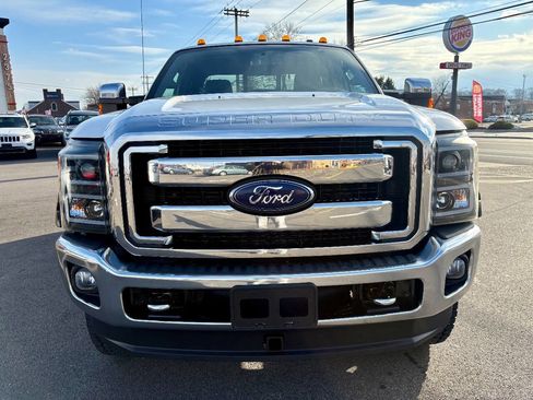 Used 2015 Ford F350 Lariat image 9