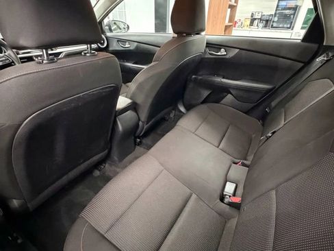 Used 2020 Kia Forte LXS image 7