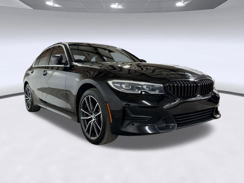 Used 2021 BMW 330i xDrive Sedan w/ Premium Package AWD/4WD image 34