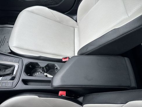 Used 2019 Volkswagen Jetta R-Line image 20