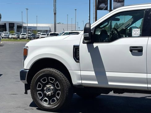 Used 2020 Ford F350 XLT AWD/4WD image 6