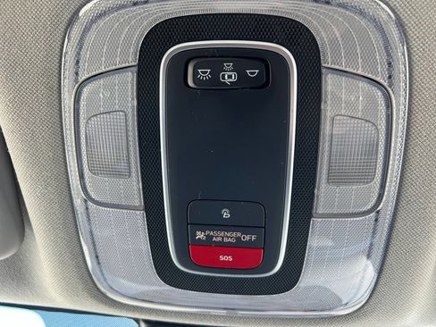 Used 2023 Hyundai Elantra SEL w/ Convenience Package FWD image 34