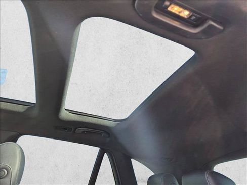 Certified 2019 Mercedes-Benz GLC 350e 4MATIC image 18