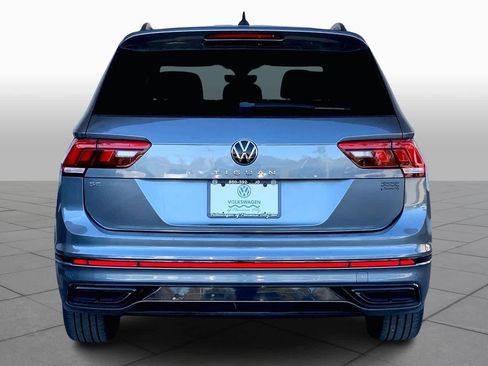 Used 2022 Volkswagen Tiguan SE R-Line image 4