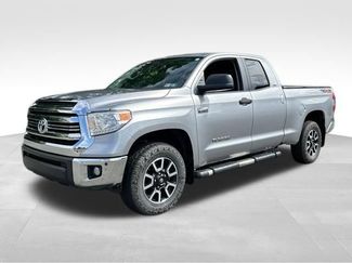 Used 2017 Toyota Tundra SR5 w/ TRD Off Road Package AWD/4WD 360° Tour