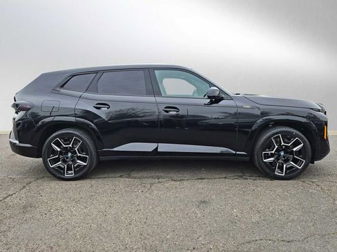 Used 2025 BMW XM image 6