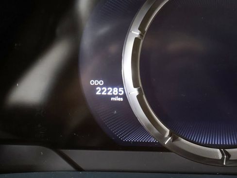 Used 2023 Lexus ES 300h F Sport FWD image 36