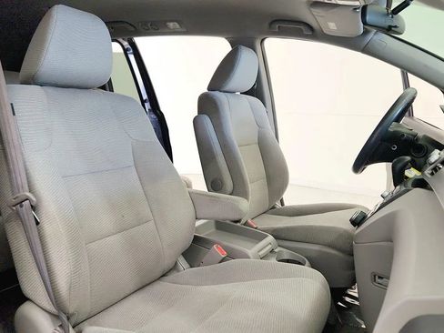 Used 2012 Honda Odyssey EX image 29