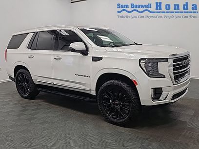 Used 2022 GMC Yukon SLT w/ SLT Premium Package