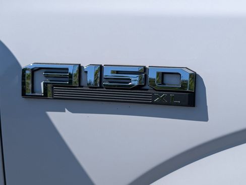 Used 2019 Ford F150 XL w/ Equipment Group 101A Mid image 6