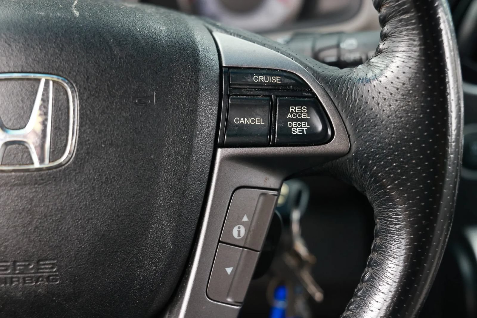 Used 2012 Honda Pilot Touring image 33