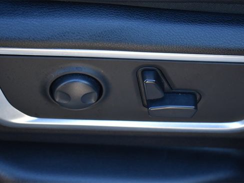 Used 2024 RAM 1500 Laramie image 17