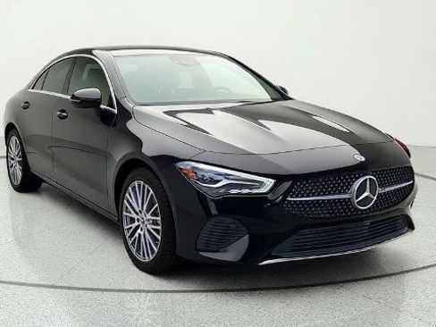 Used 2025 Mercedes-Benz CLA 250 image 1
