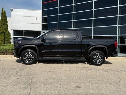 Used 2023 GMC Sierra 1500 AT4 w/ AT4 Preferred Package AWD/4WD image 6