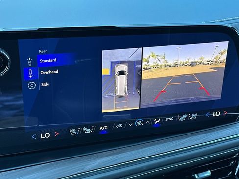 New 2026 Chevrolet Suburban Premier image 21