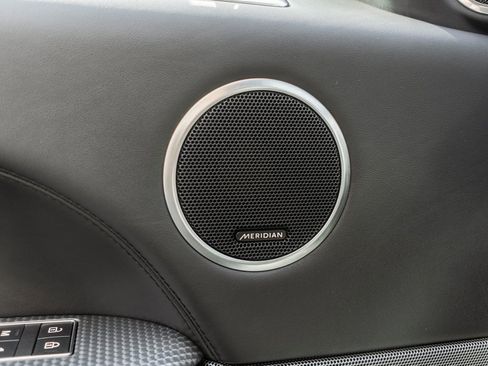 Used 2022 Land Rover Range Rover Sport HST image 18