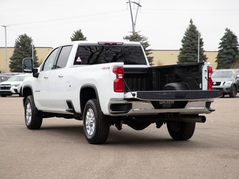 Used 2022 Chevrolet Silverado 2500 LTZ w/ Gooseneck/5TH Wheel Package AWD/4WD image 11