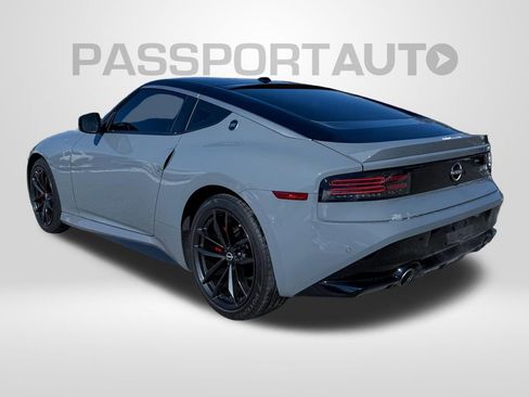 Certified 2024 Nissan Z Performance w/ Floor Mat Package image 5