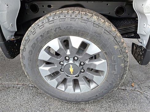 New 2026 Chevrolet Silverado 2500 Custom w/ Custom Convenience Package image 5