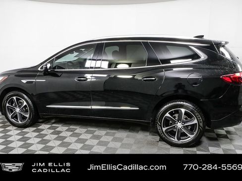 Used 2021 Buick Enclave Essence w/ Sport Touring Edition image 2