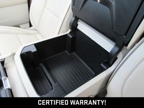 Certified 2022 GMC Yukon XL Denali w/ Denali Ultimate Package AWD/4WD image 24