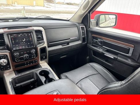 Used 2018 RAM 1500 Laramie w/ Convenience Group image 30
