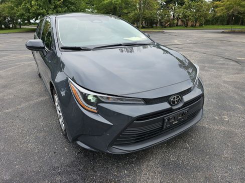 Used 2024 Toyota Corolla LE FWD image 8