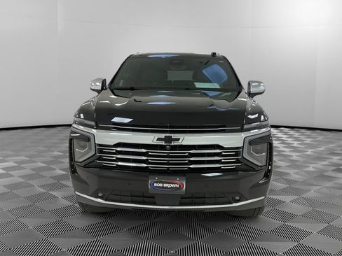 Certified 2025 Chevrolet Suburban Premier AWD/4WD image 8