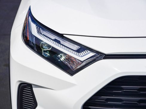 Certified 2025 Toyota RAV4 LE image 12