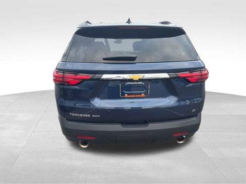 Used 2023 Chevrolet Traverse LT image 4