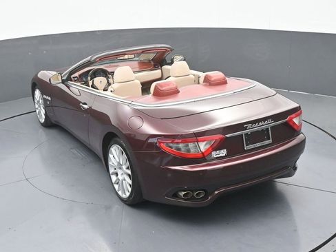 Used 2015 Maserati GranTurismo Convertible image 41