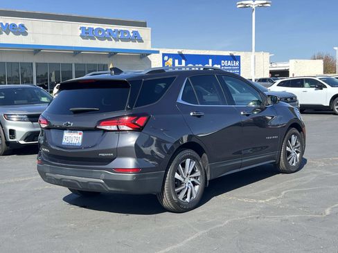 Used 2022 Chevrolet Equinox Premier image 25
