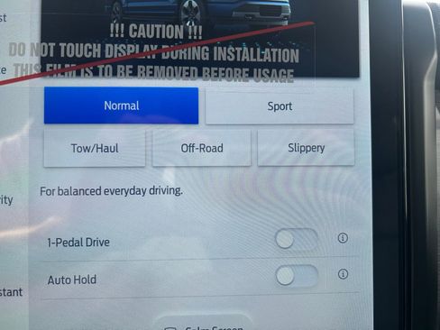 New 2025 Ford F150 Lightning Flash AWD/4WD image 24